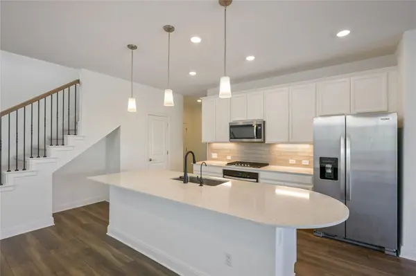 301 Harbors LN, Leander, TX 78641