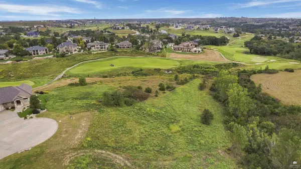 2216 Mackintosh Ct., Manhattan, KS 66503