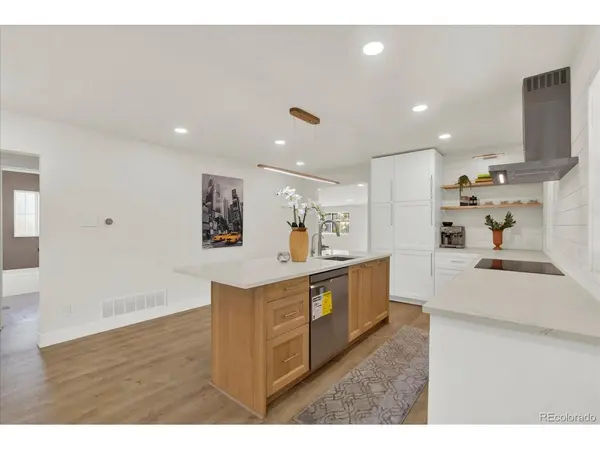 1840 S Saint Paul, Denver, CO 80210
