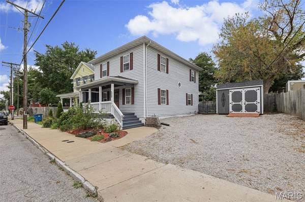 810 Liberty ST, Alton, IL 62002