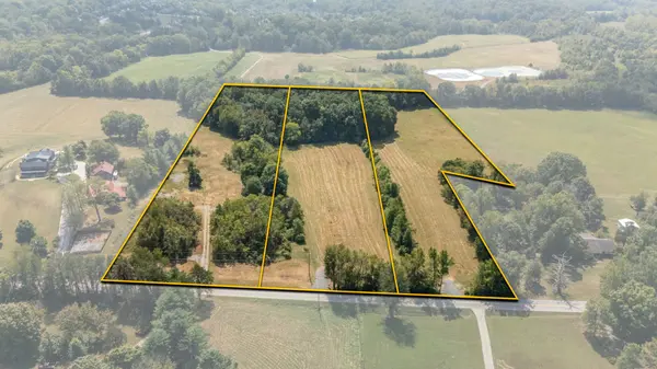 2 Osburn Rd, Arrington, TN 37014