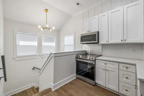 38 N Hill St #C, Nashville, TN 37210
