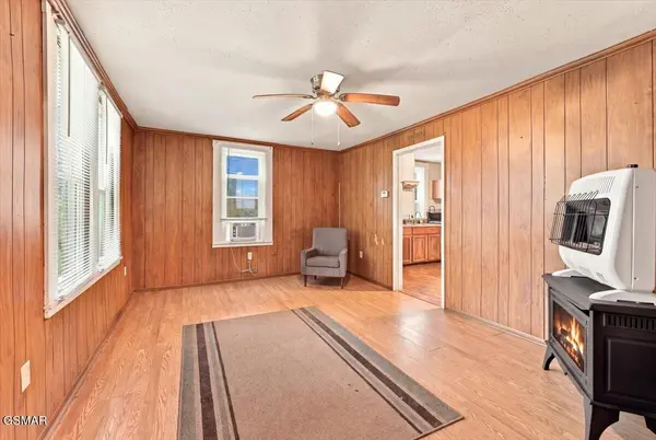 645 8th Street, Newport, TN 37821