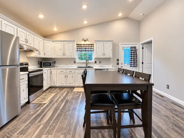 496 Grices Creek Rd, Cumberland City, TN 37050