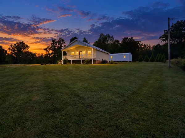 496 Grices Creek Rd, Cumberland City, TN 37050