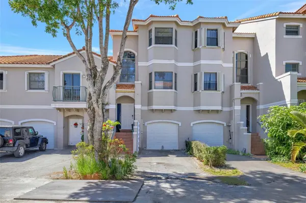 12662 NW 14TH ST, Sunrise, FL 33323