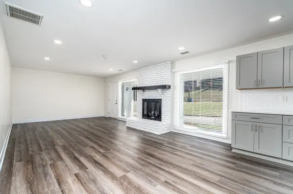 7401 Harrow Dr #A, Nashville, TN 37221