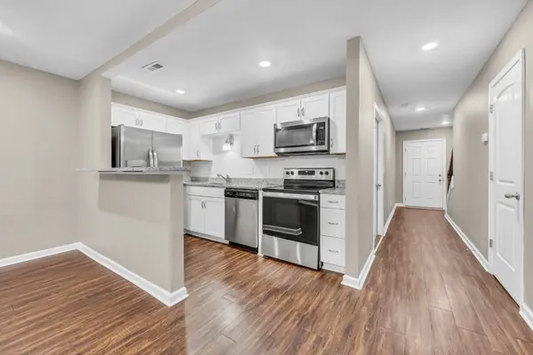 135 Country Ln #203, Clarksville, TN 37043