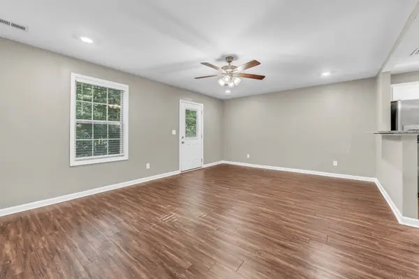135 Country Ln #203, Clarksville, TN 37043