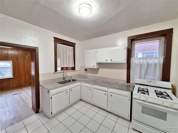 5834 Waterman BLVD, St Louis, MO 63112