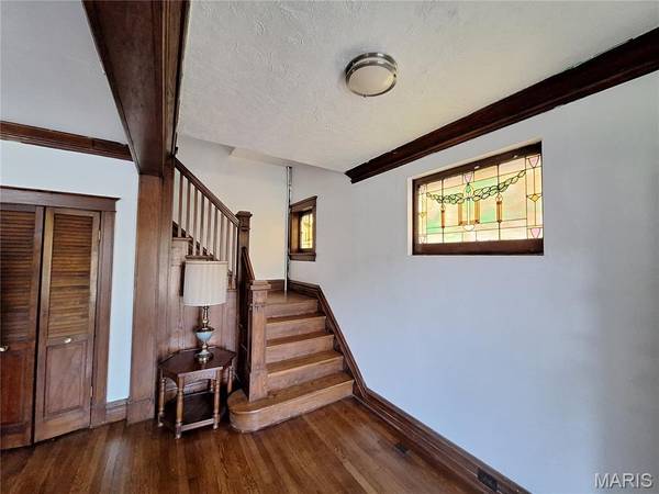 5834 Waterman BLVD, St Louis, MO 63112