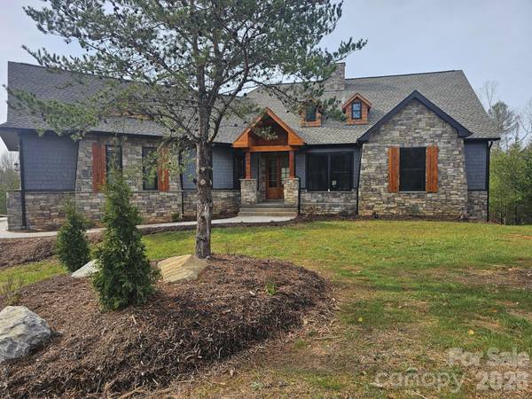1076 Table View DR #55, Morganton, NC 28655