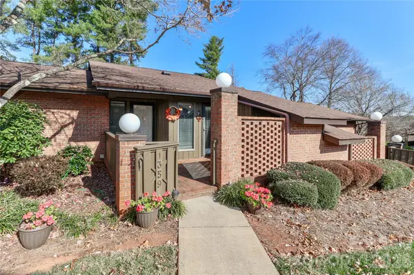 1359 Radio RD, Statesville, NC 28625