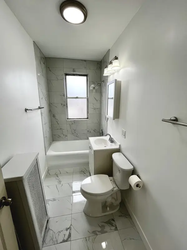 5027 N Troy ST #3, Chicago, IL 60625