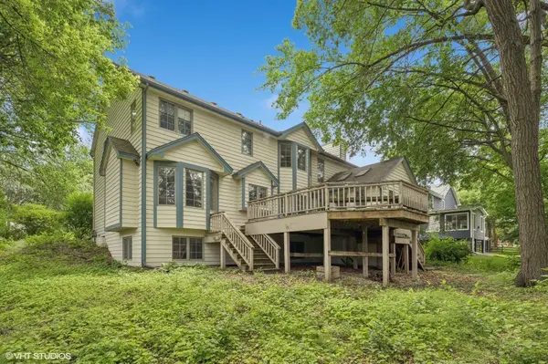 12555 Dover DR, Apple Valley, MN 55124