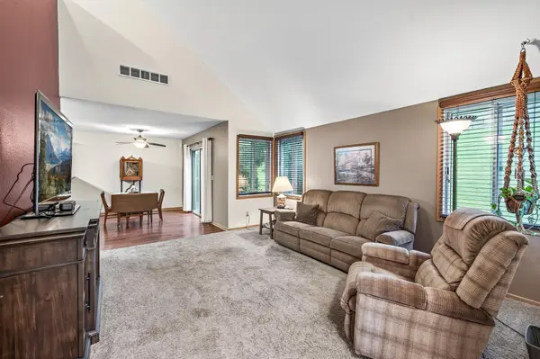 6155 Courtly Alcove #H, Woodbury, MN 55125