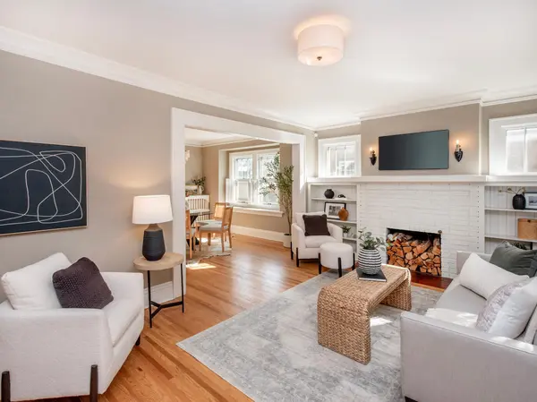 1691 Stanford AVE, Saint Paul, MN 55105