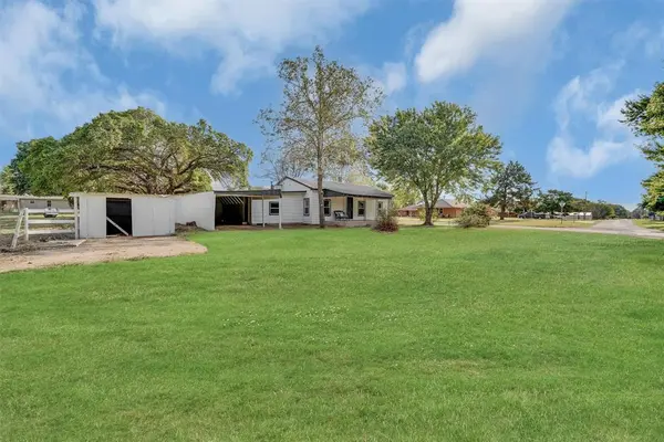 401 W 1st ST, Erick, OK 73645