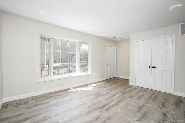 613 Oak TER, Bronx, NY 10454