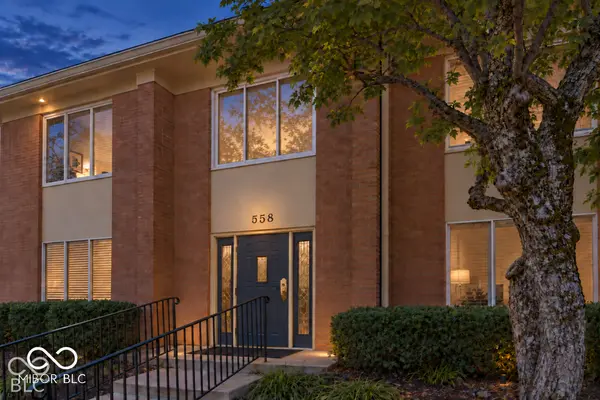 558 W Hunters DR #APT D, Carmel, IN 46032
