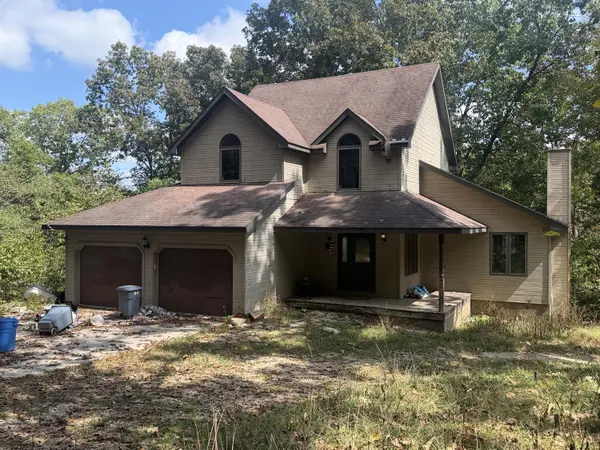 9525 E Sawyer Hill LN, Rogersville, MO 65742