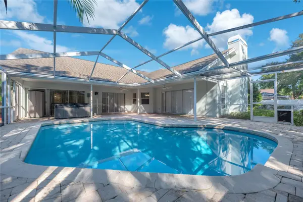 4008 EAGLES NEST DR, Valrico, FL 33596