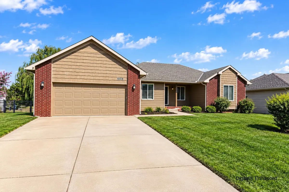 10018 W Greenspoint St, Wichita, KS 67205