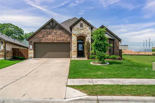 2021 Garretts WAY, Manchaca, TX 78652