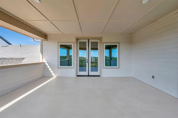 302 Silver Sage CT, Dripping Springs, TX 78620