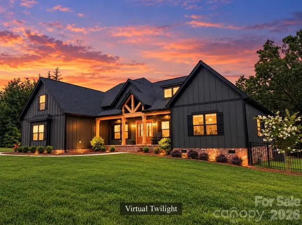 501 Edmunds LN, Clover, SC 29710