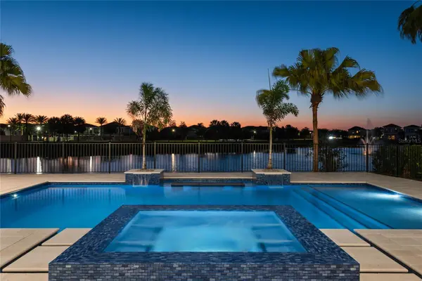 900 GOLDEN BEAR DR, Reunion, FL 34747