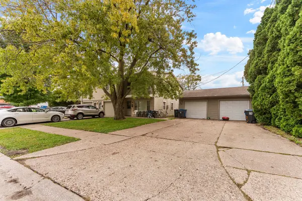 3343 56th ST, Moline, IL 61265