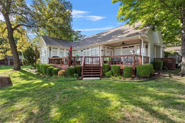 56201 E 285 RD #12, Monkey Island, OK 74331