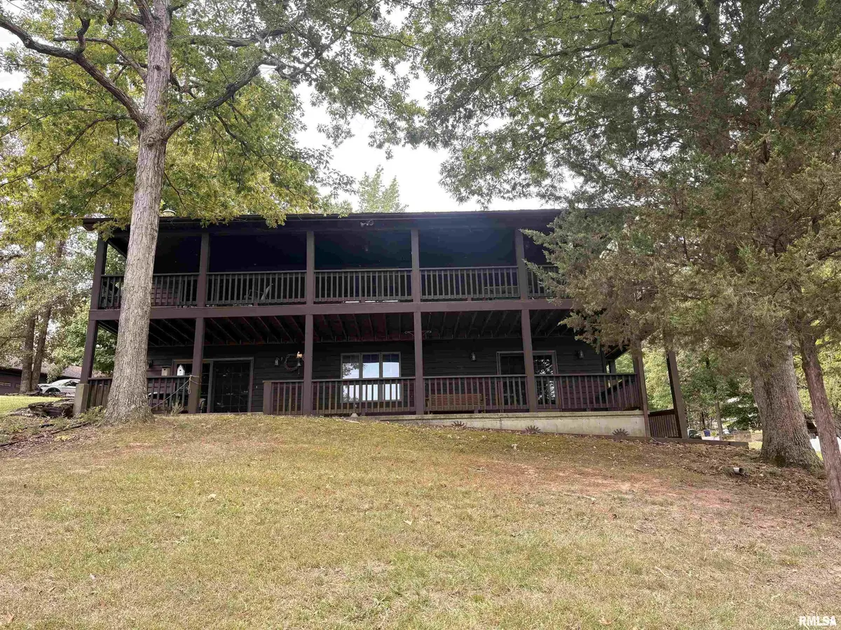 560 Mallards LNDG, Tunnel Hill, IL 62972