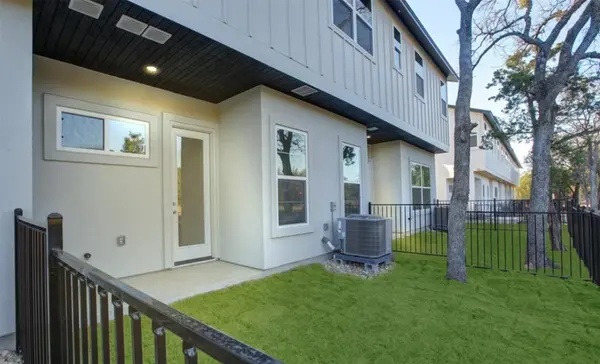 12001 Vista Parke DR #1002, Austin, TX 78726