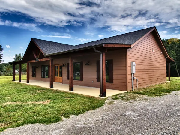 2054 Womble Ridge Rd, Ethridge, TN 38456