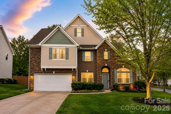 831 Irish Green DR, Clover, SC 29710