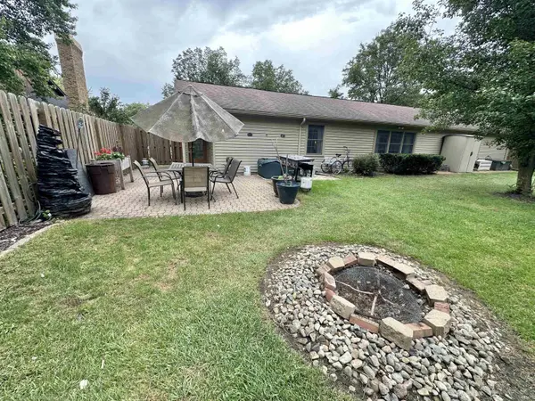 3817 Windswept DR, Fort Wayne, IN 46815-5653