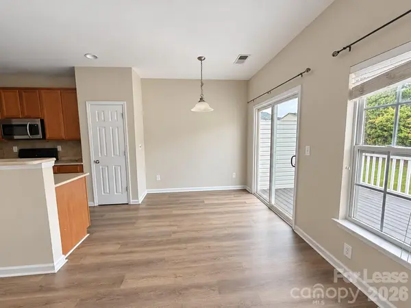 2005 Cambridge Beltway DR, Charlotte, NC 28273
