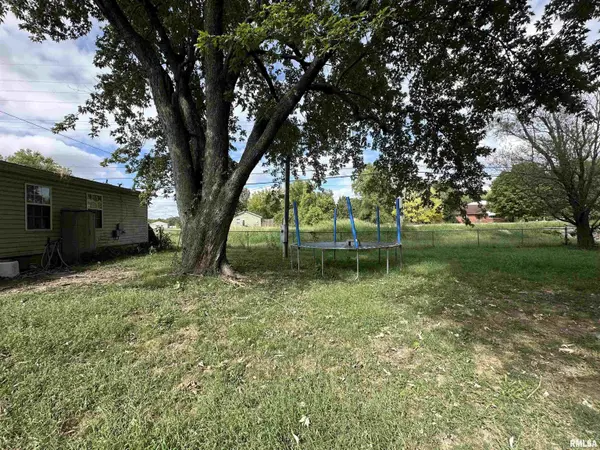 820 N 20TH ST, Herrin, IL 62948