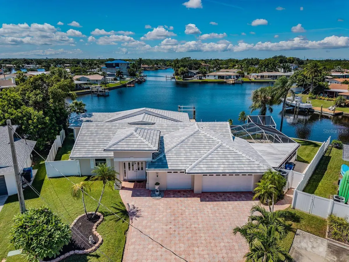 4280 13TH LN NE, St Petersburg, FL 33703