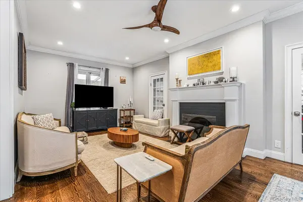 4302 170th ST, Flushing, NY 11358