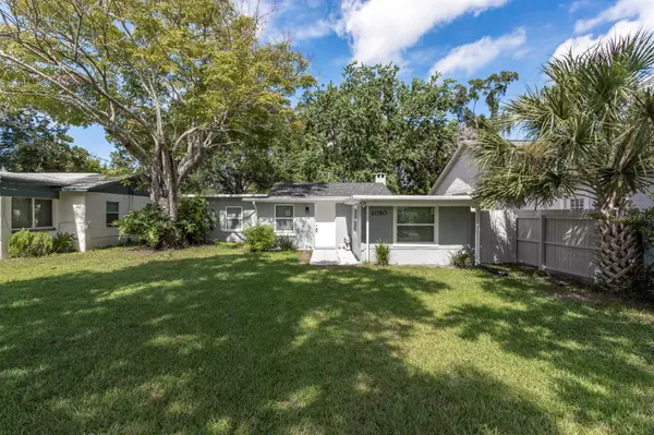 1050 HERMAN AVE, Orlando, FL 32803