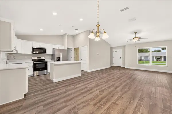 12 HEMLOCK LOOP TRL, Ocala, FL 34472