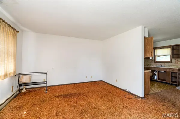 1000 w Church, Harrisburg, IL 62946