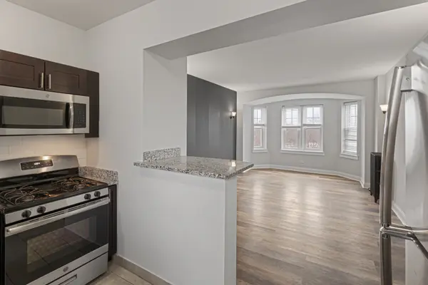 1608 W Sherwin AVE #501, Chicago, IL 60626