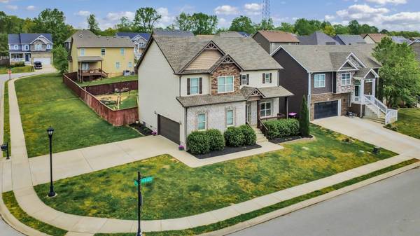 109 Easton Dr, Clarksville, TN 37043