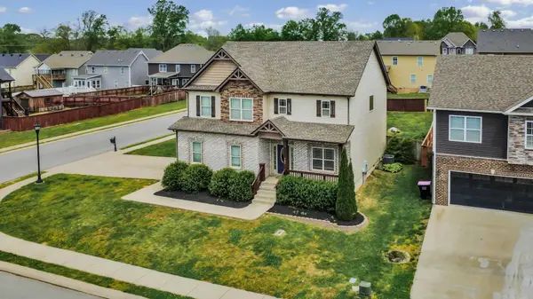 109 Easton Dr, Clarksville, TN 37043
