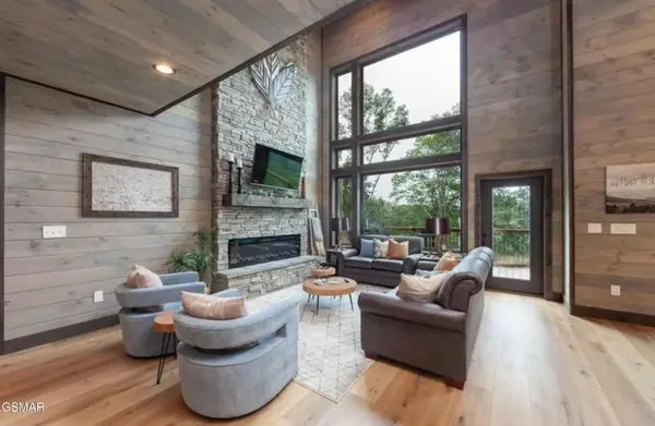 2430 Cove Mountain Lane, Sevierville, TN 37862