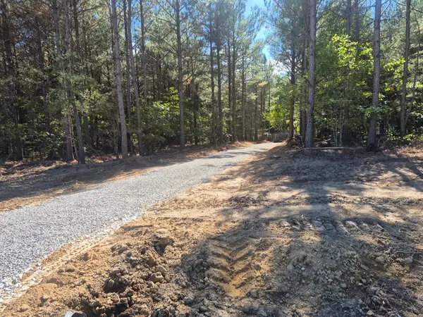0 Whispering Pines Ln, Crossville, TN 38572